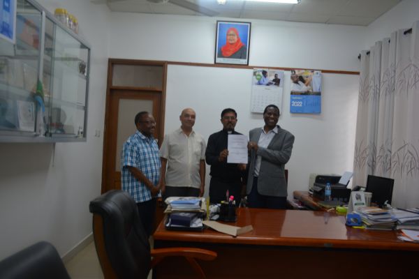 mou-signing-between-nm-aist-dvc-ari-lc-and-sjs-organic-farm-min4F194AD0-5EB8-5DB5-26B1-20E410F749BC.jpg